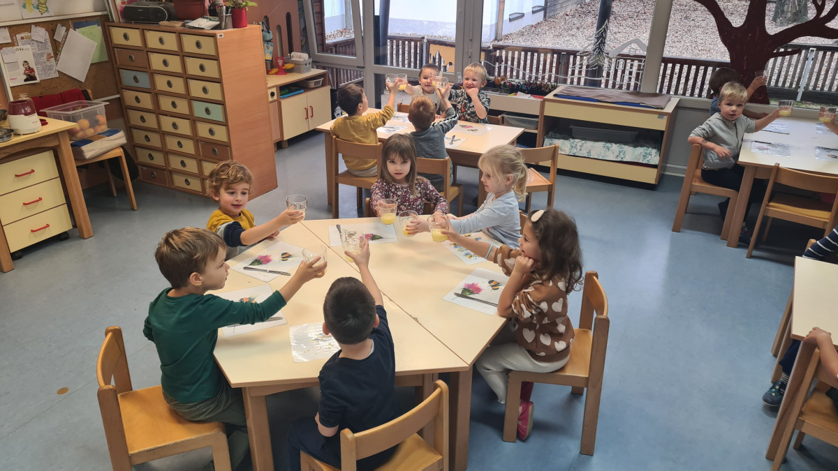 Mesec november v skupini Muce