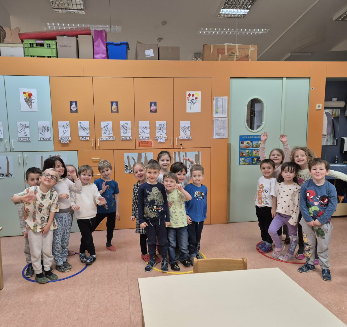 Februarski utrinki Metuljev