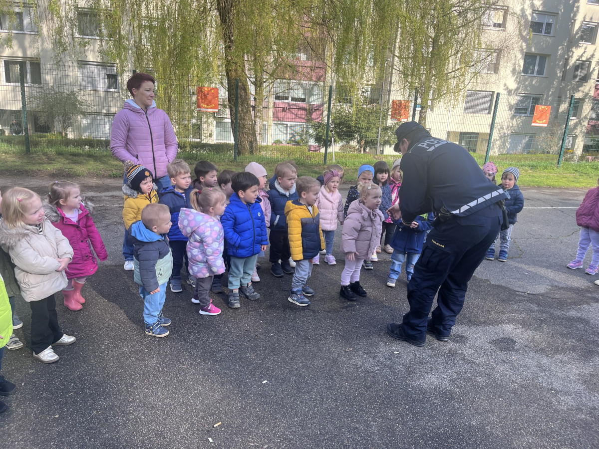 Obisk policista- skupina Račke